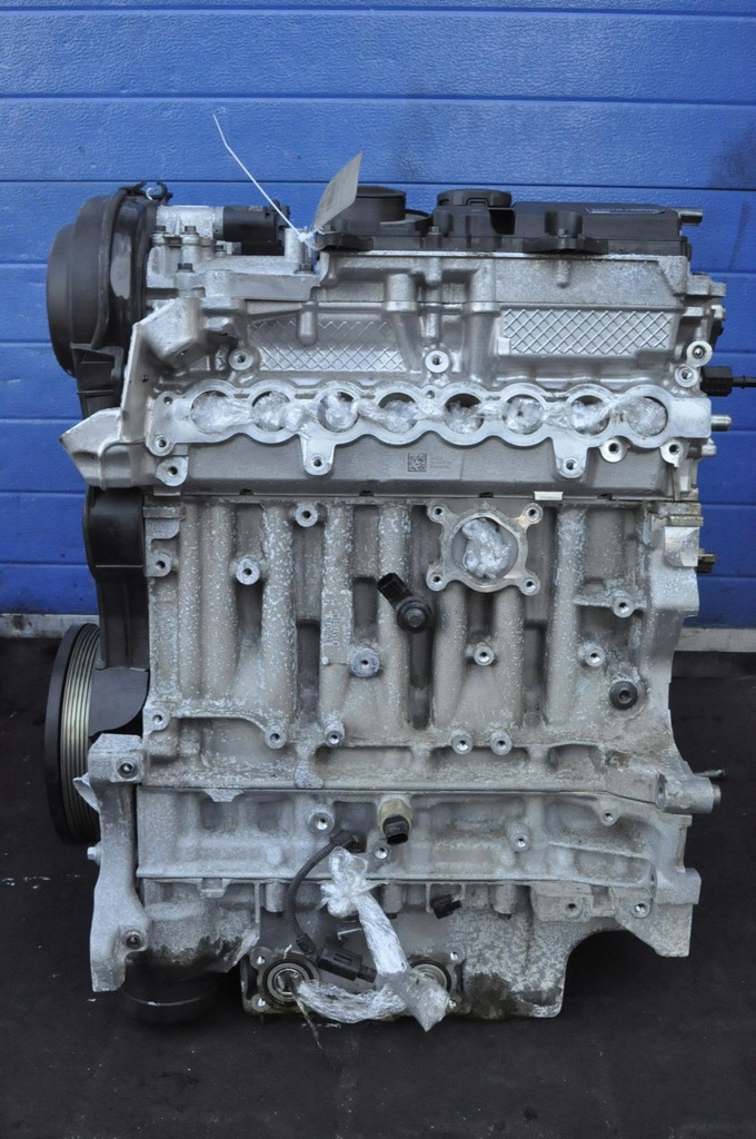 Moteur B 4204 T29 — vue 1