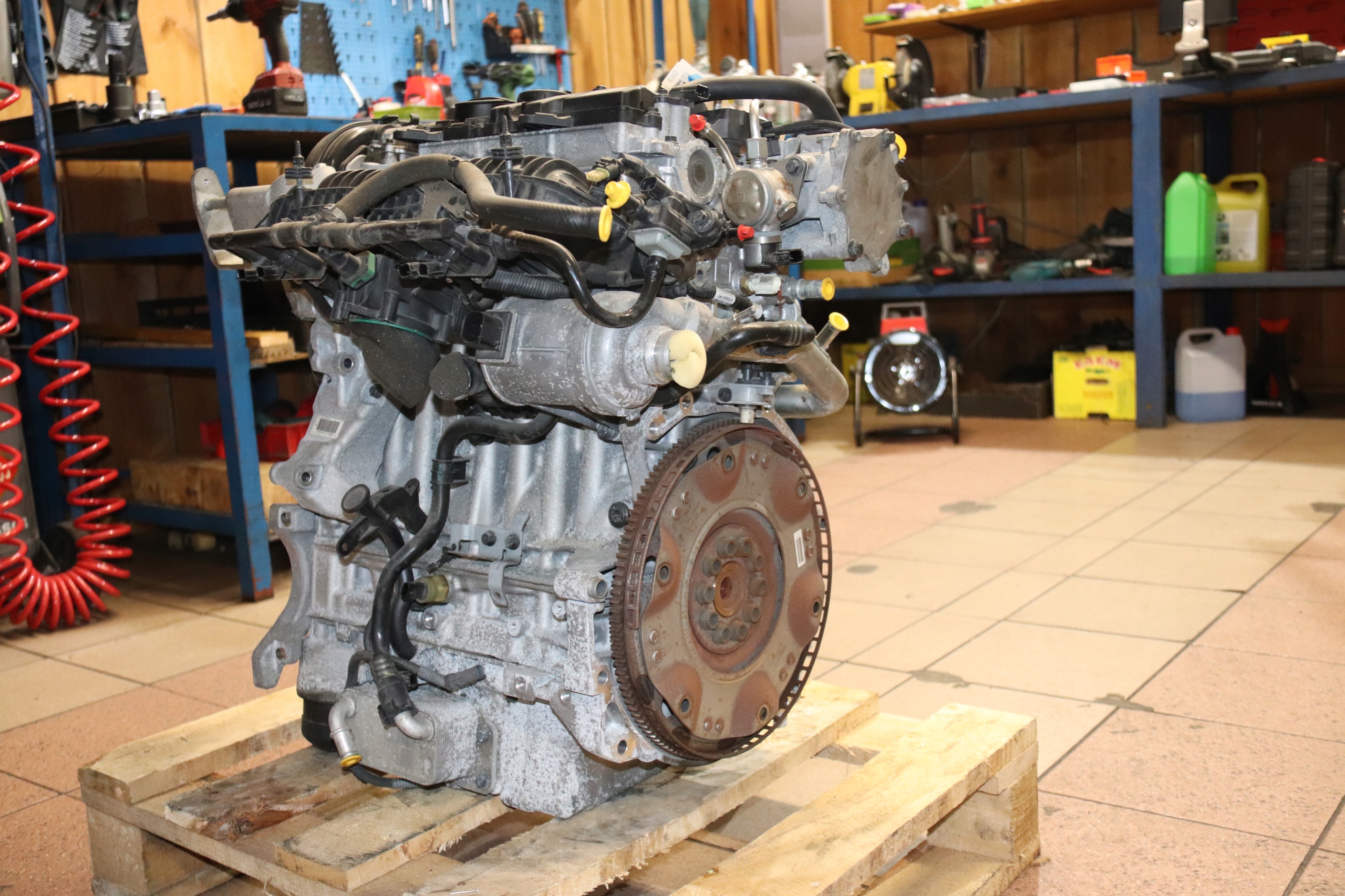Moteur B 4204 T23 - Image 1