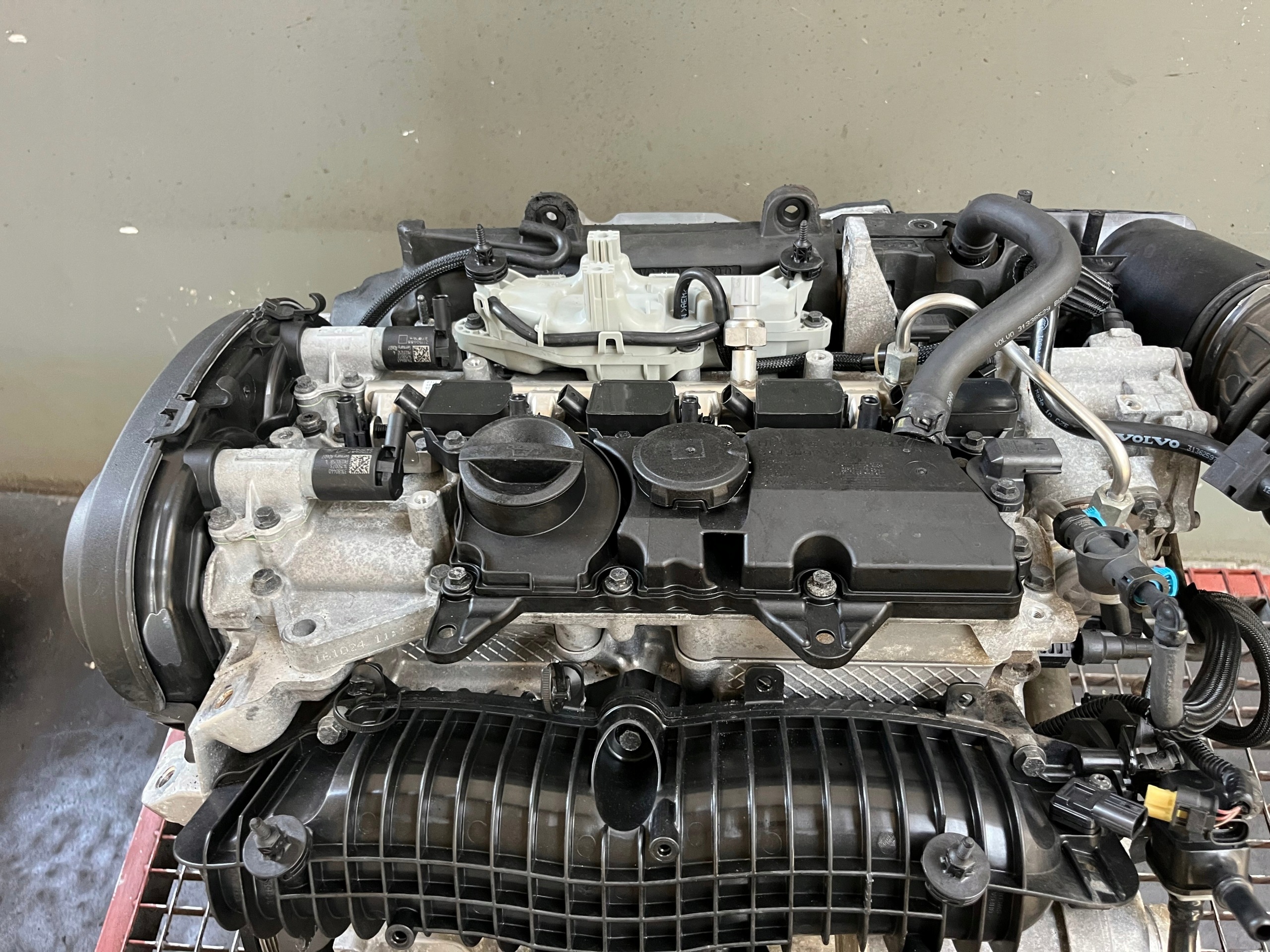 Moteur B 4204 T27 - Image 2