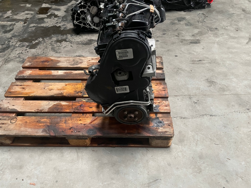 Moteur D 5244 T4 — vue 2