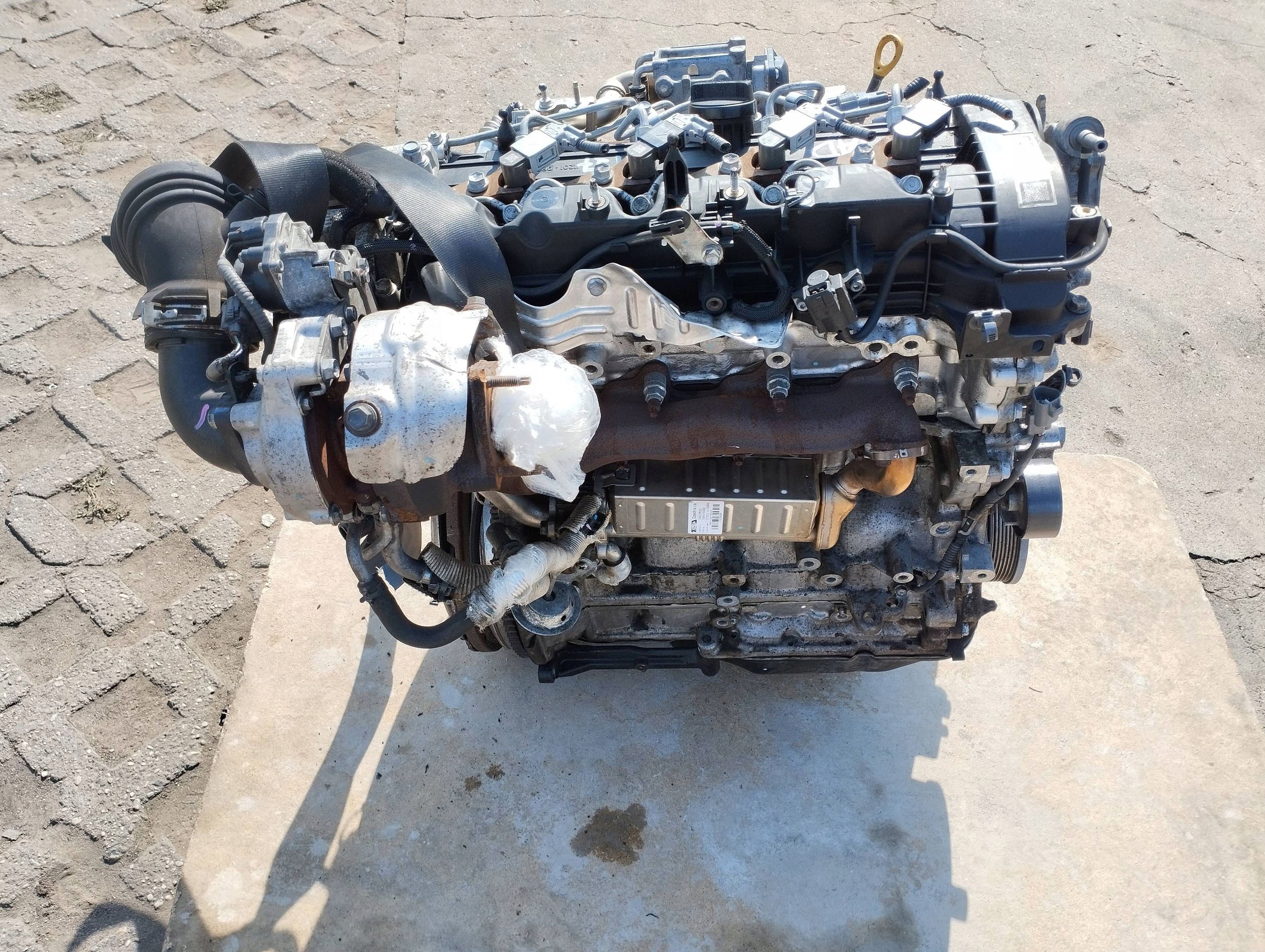 Moteur 1AD-FTV — vue 3