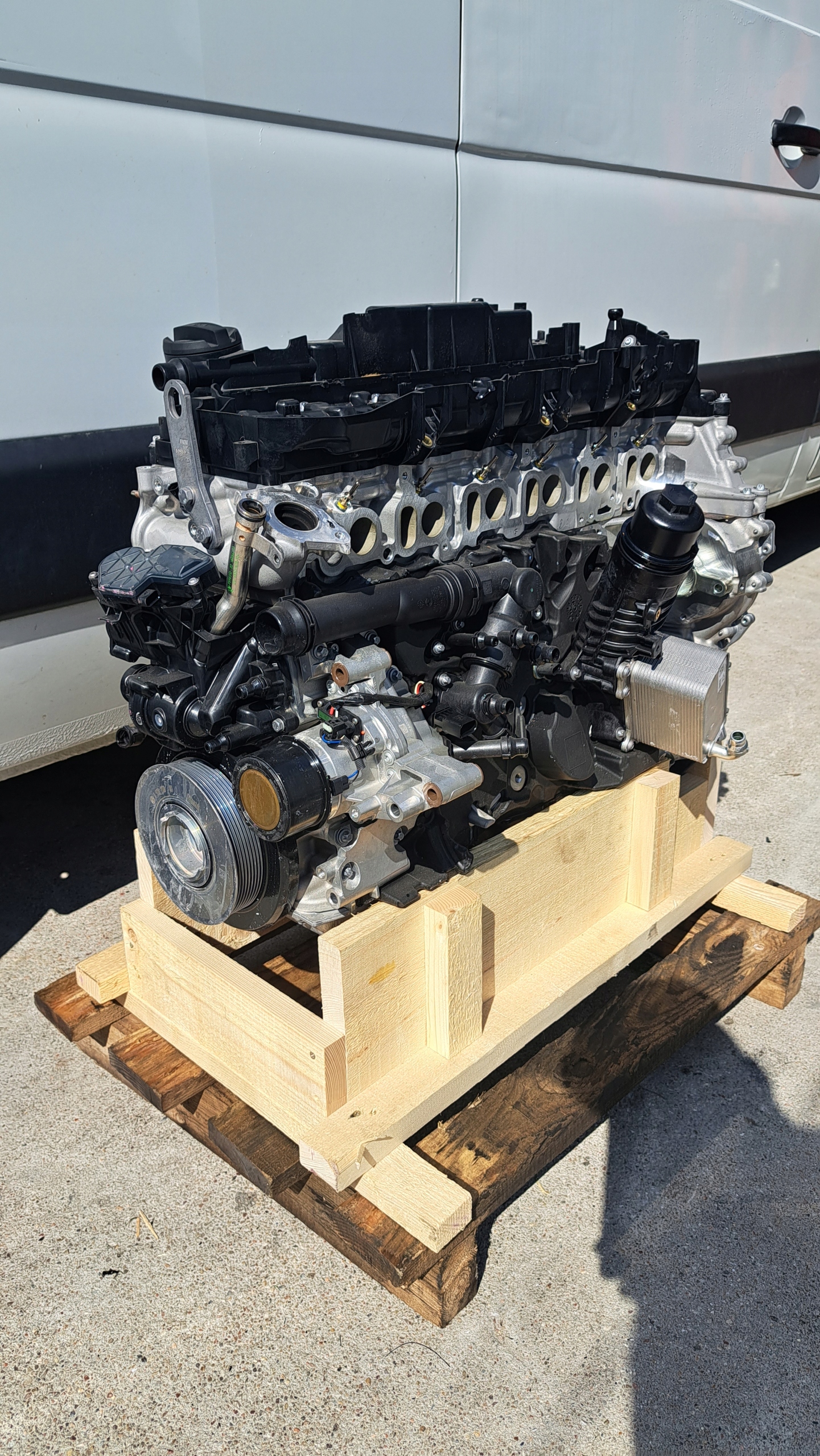 Moteur B57 D30 B — vue 2
