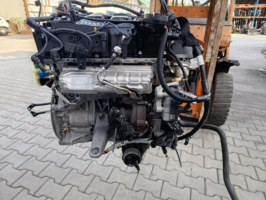 Moteur N47 D20 C — vue 2