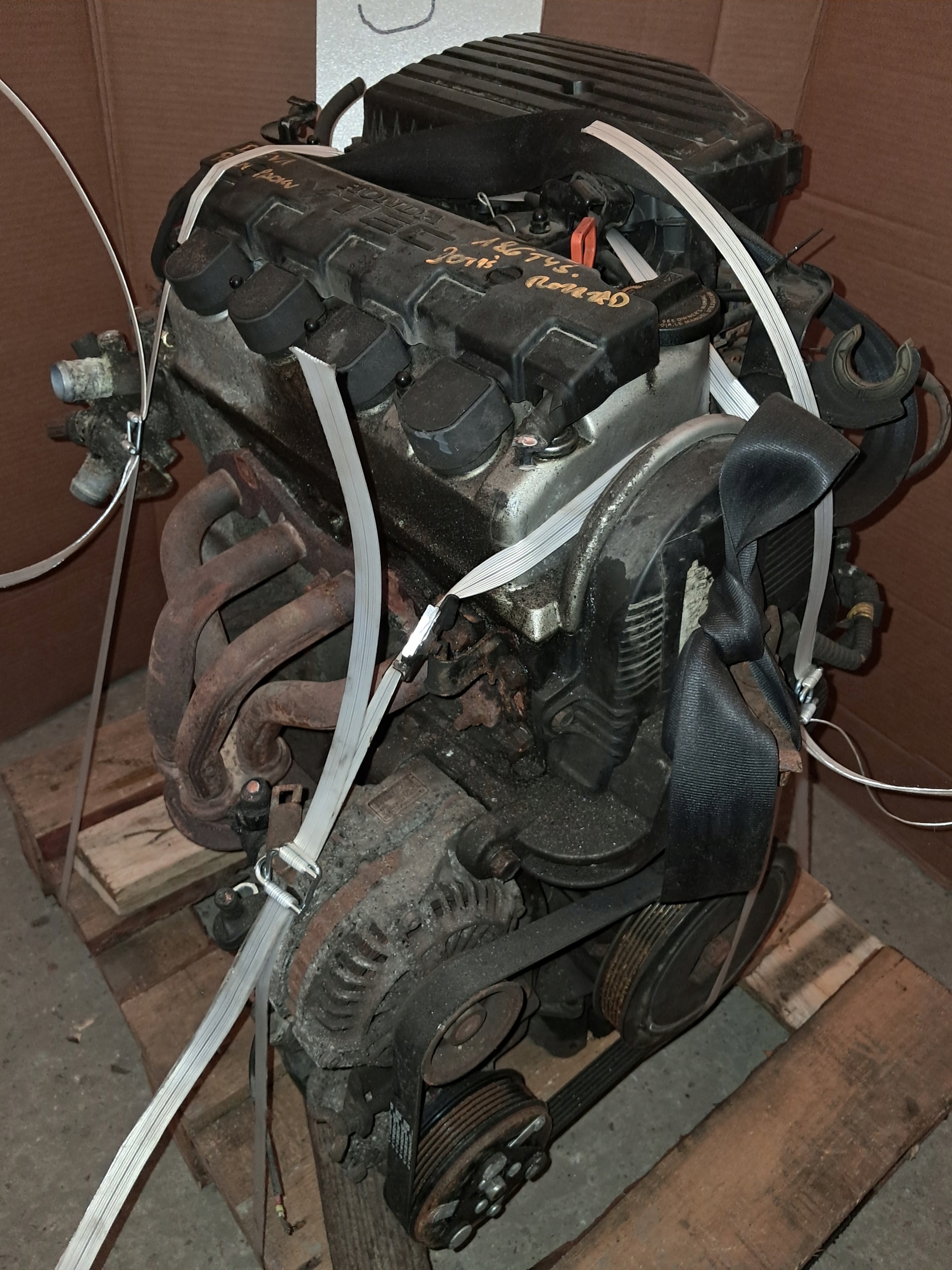 Moteur D16V1 — vue 6