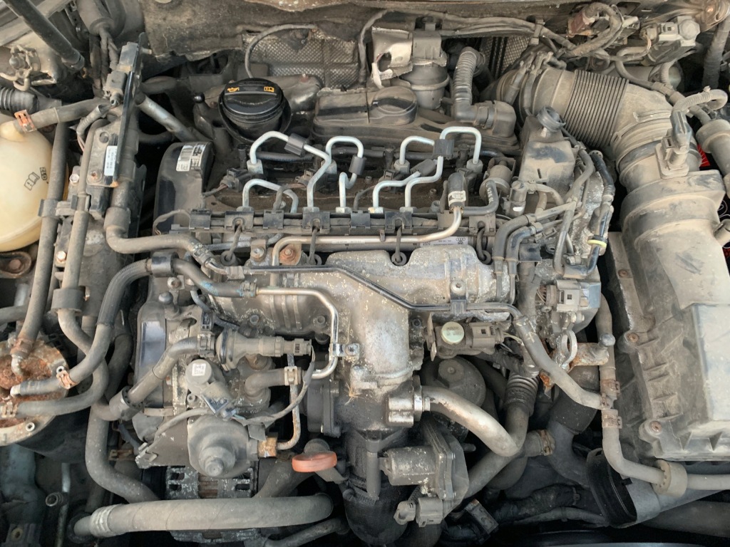 Moteur CBAA — vue 1