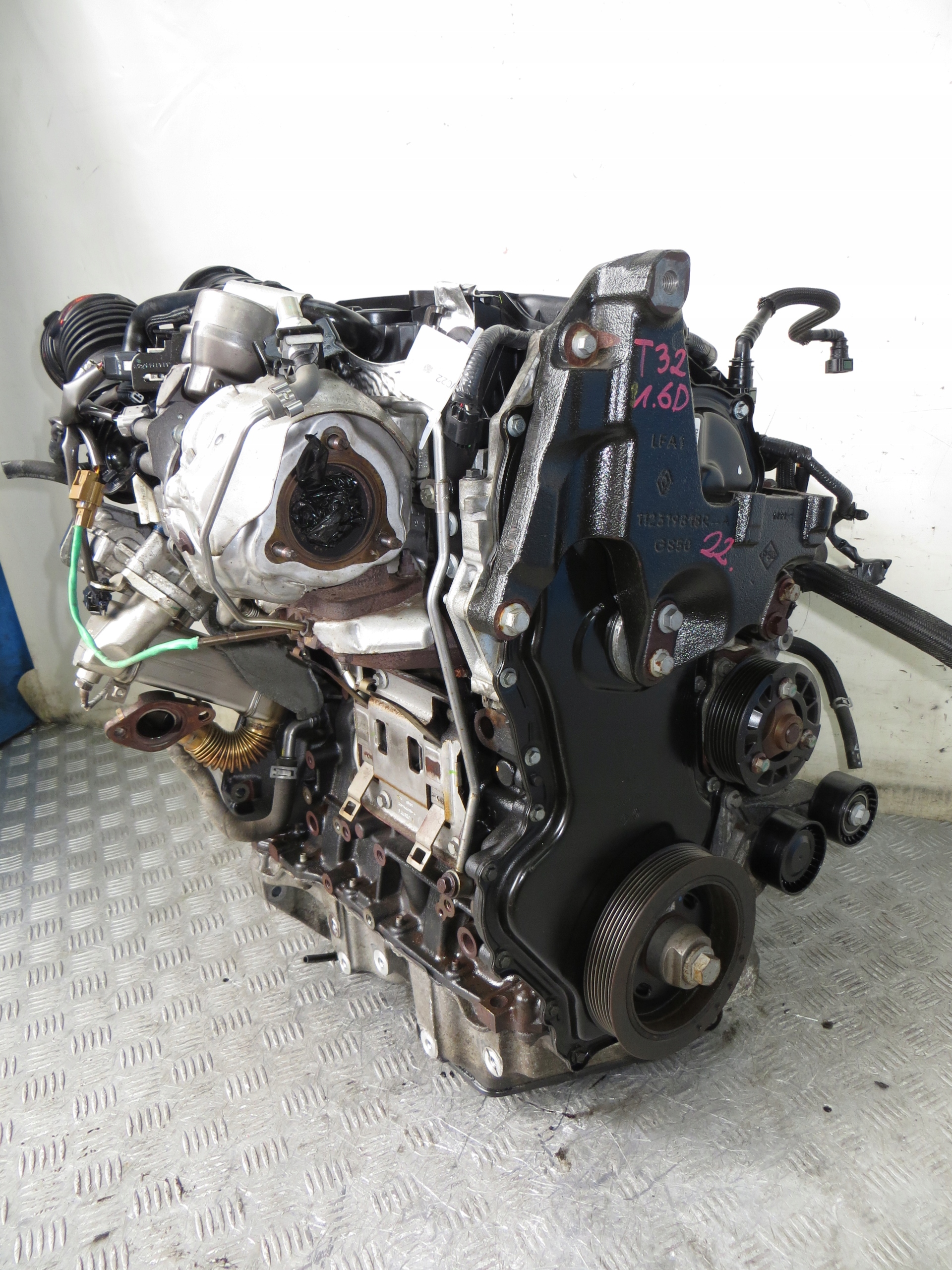 Moteur M9R — vue 4