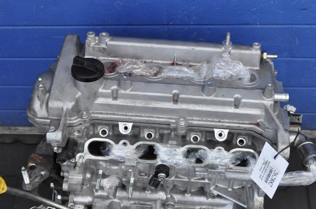 Moteur 1NZ-FXE — vue 3