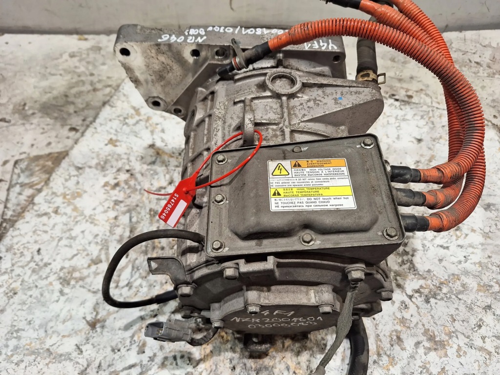 Moteur Y4F1 — vue 4