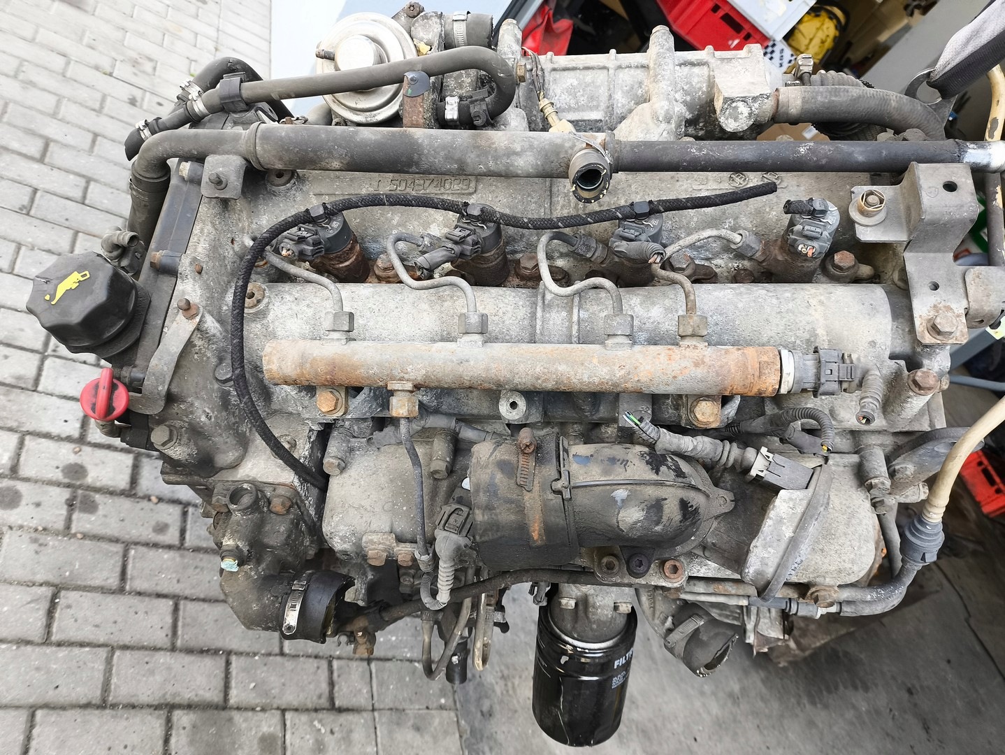 Moteur F1CE0481D (F30DT) - Image 4