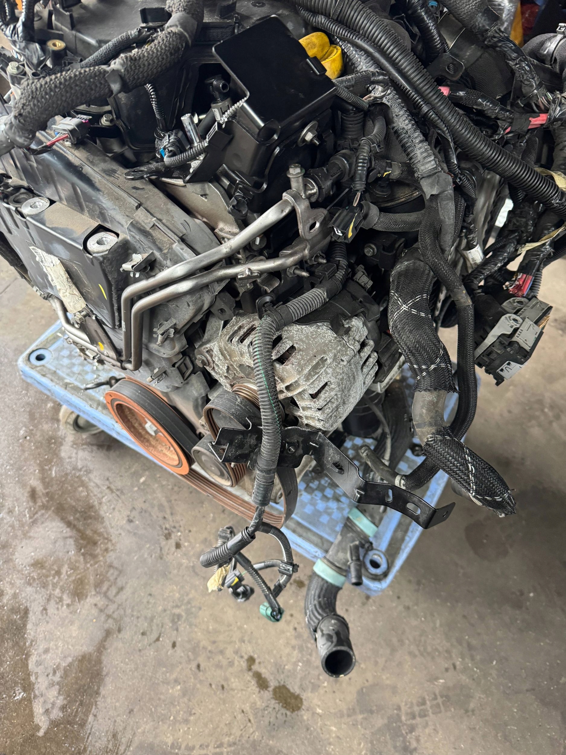 Moteur K9K 872 — vue 2