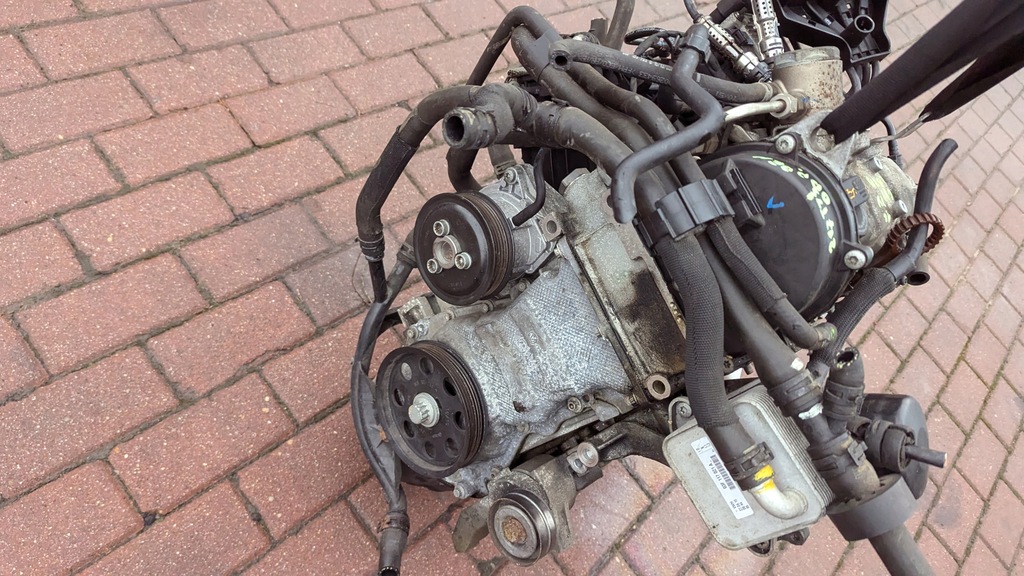 Moteur CBZA — vue 3