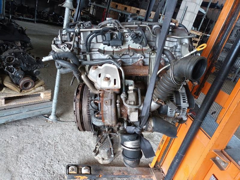 Moteur 2AD-FHV — vue 6