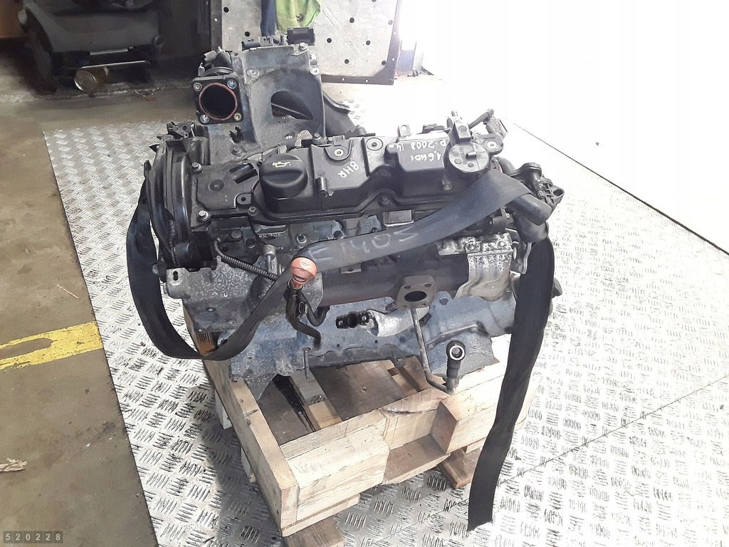 Moteur 8HP (DV4C) — vue 3