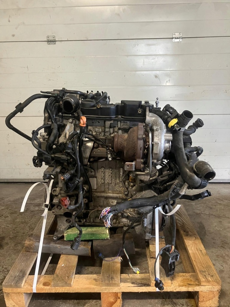 Moteur 9HC (DV6C) — vue 1