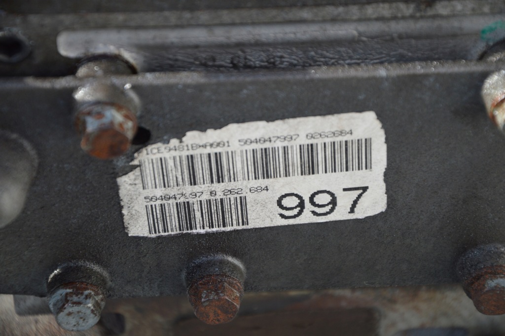 Moteur F1CE0481B — vue 3