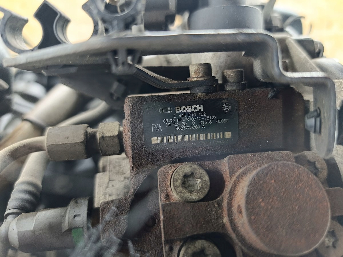 Moteur 9HX (DV6ATED4) — vue 3