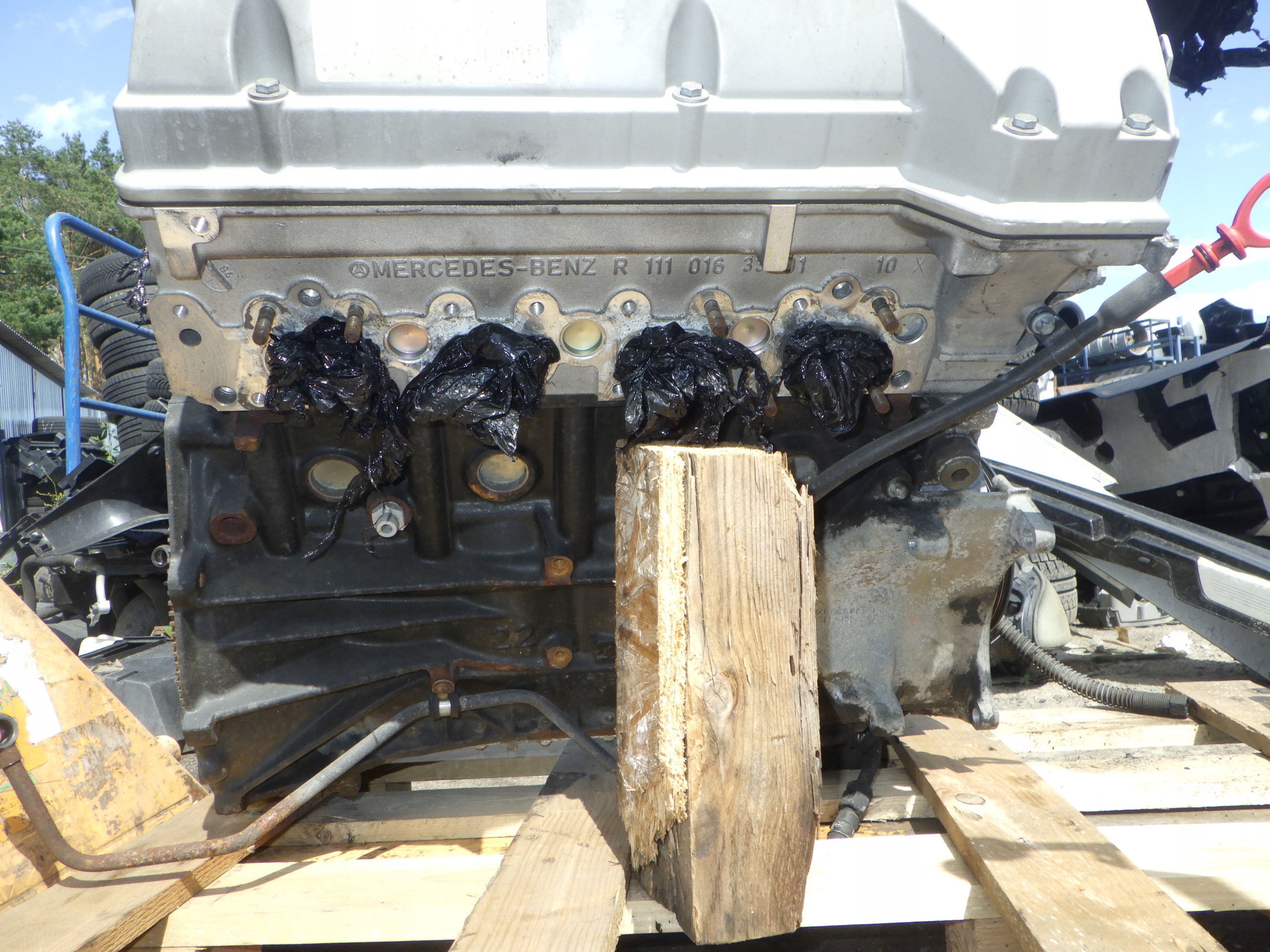 Moteur M 111.973 — vue 2