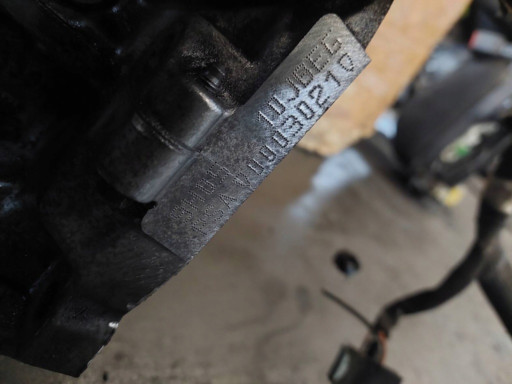 Moteur 9HC (DV6C) — vue 2