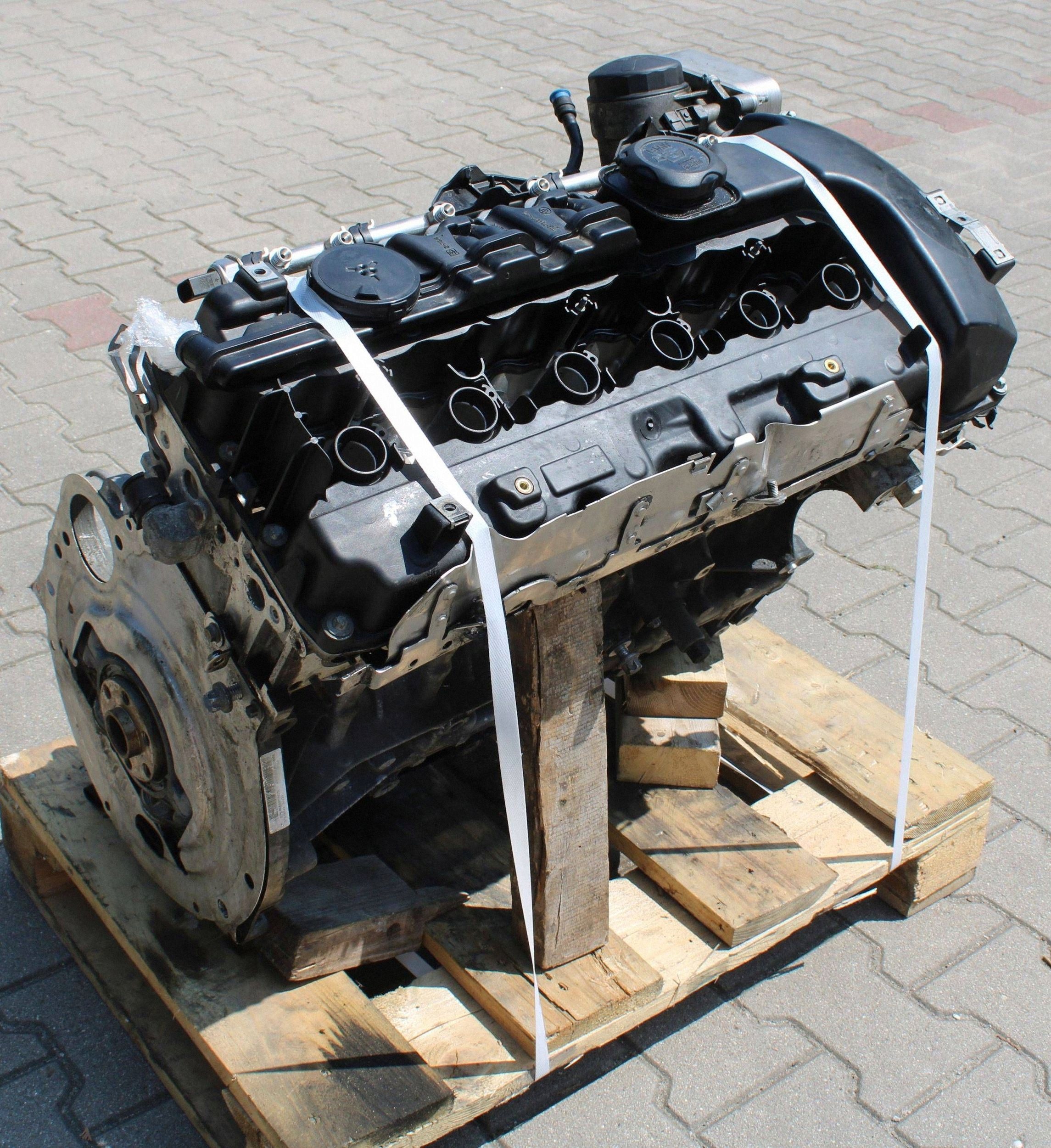 Moteur N53 B25 A — vue 5