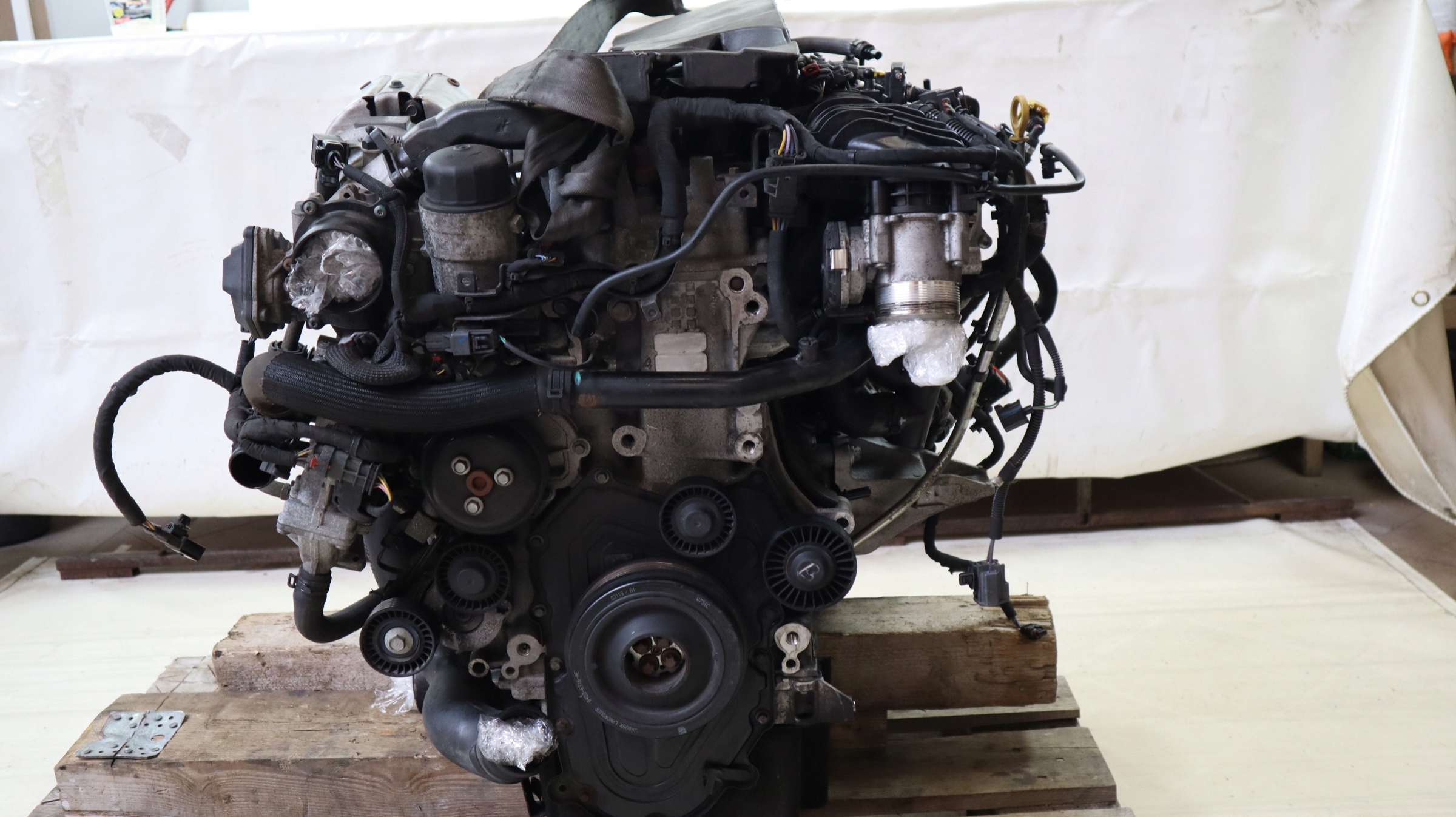 Moteur 204DTH(AJ20D4) - Image 1