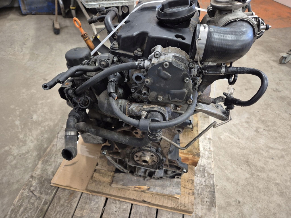 Moteur AWX — vue 4