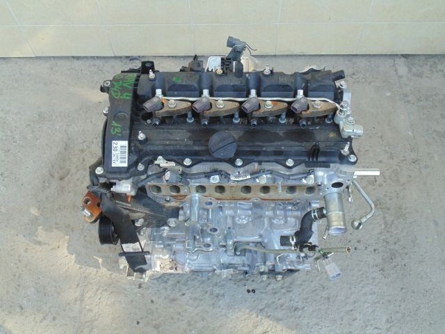 Moteur 1AD-FTV — vue 1