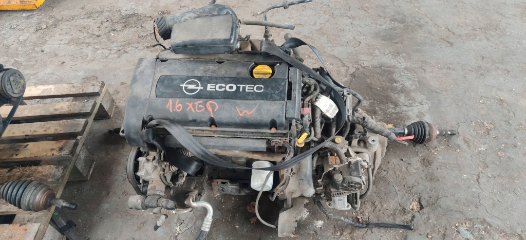Moteur Z 16 XEP — vue 2