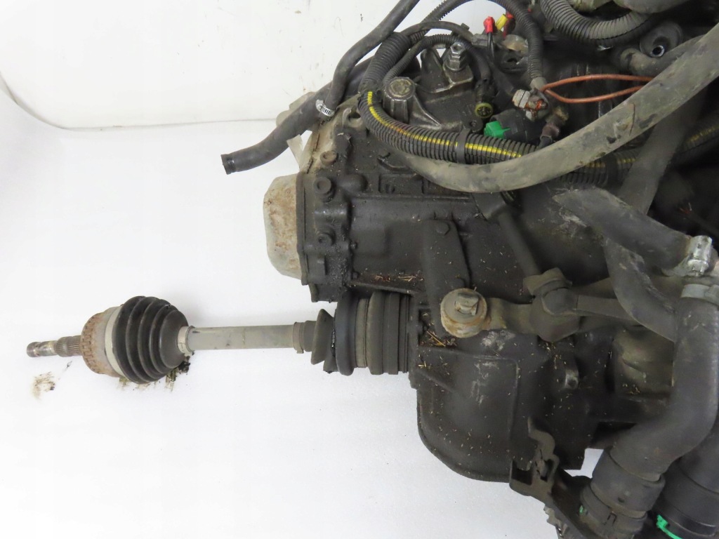 Moteur C 20 SEL — vue 3