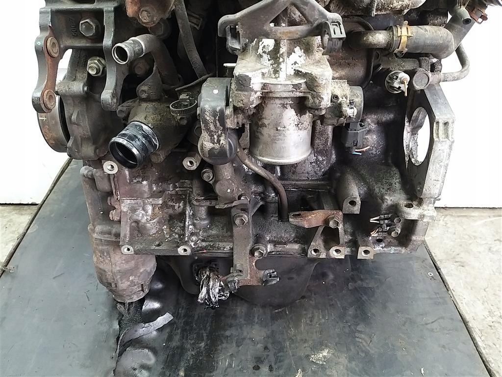 Moteur 2AD-FTV — vue 6