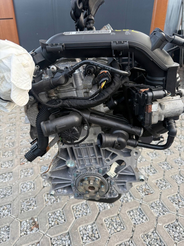 Moteur CBZB — vue 4