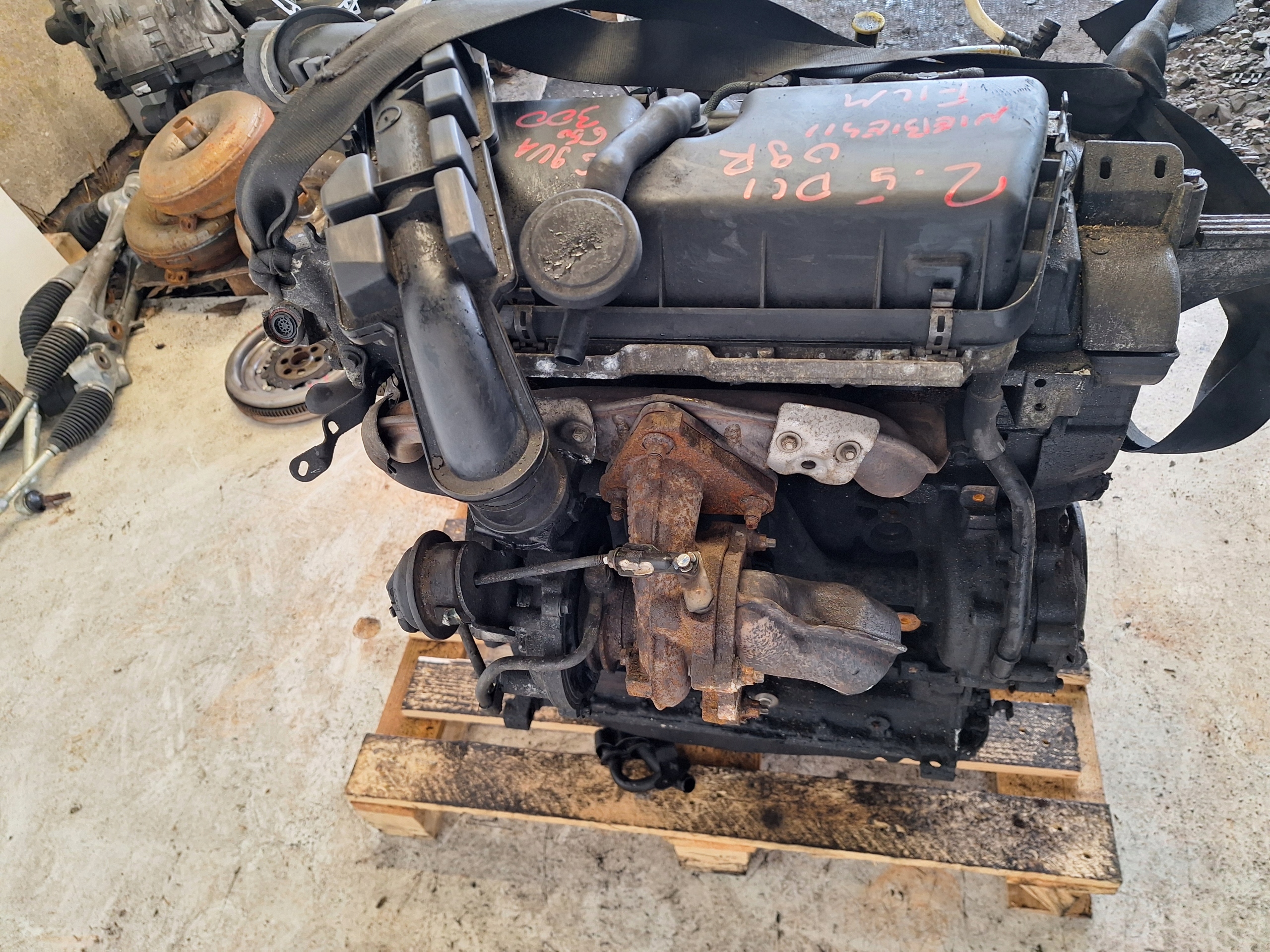 Moteur G9U 632 — vue 4