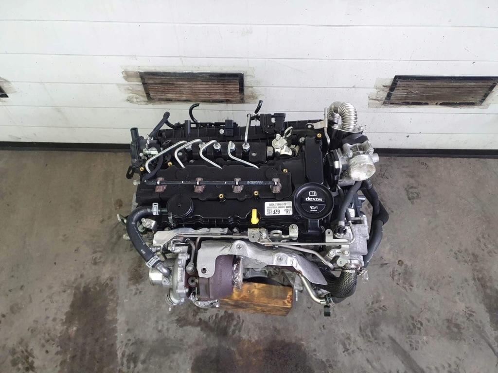 Moteur B 16 DTH (DV6FC) — vue 1