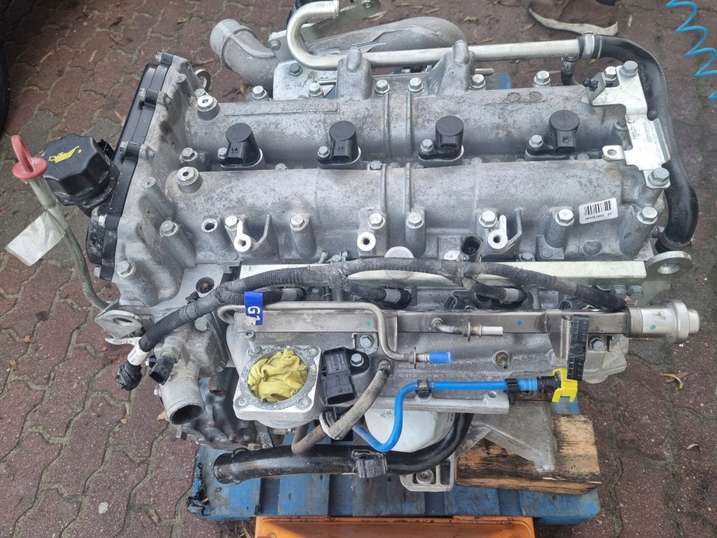 Moteur F1CE0441A — vue 1