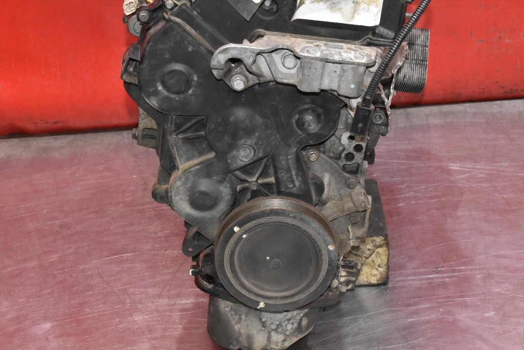 Moteur Y655 — vue 4