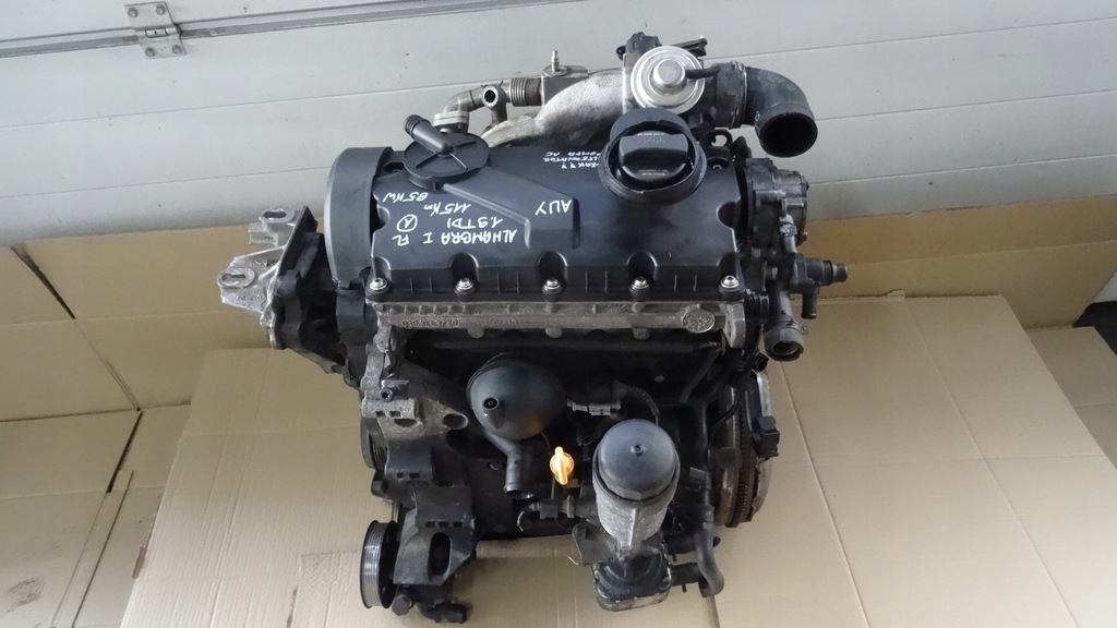 Moteur AUY — vue 1