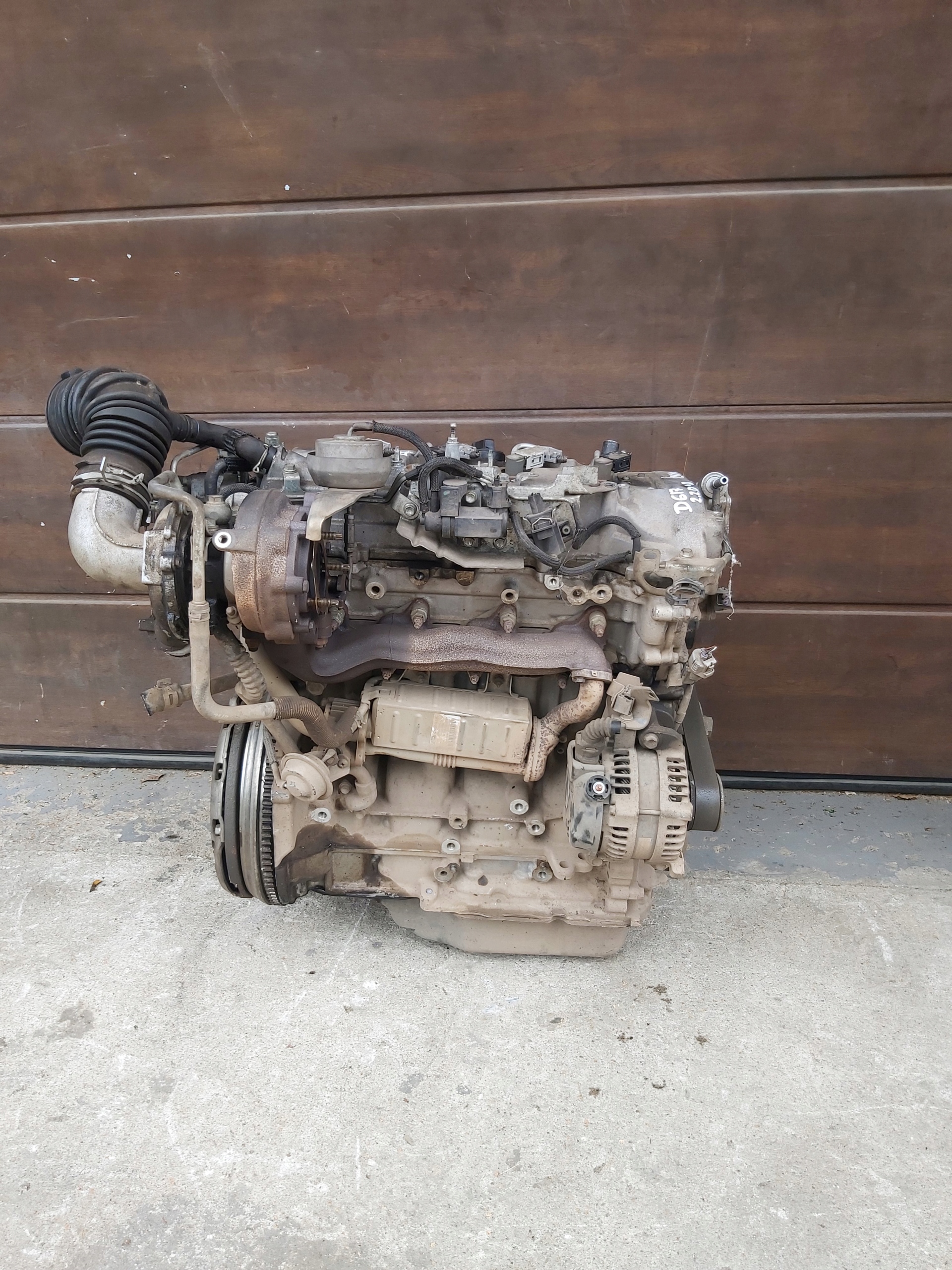 Moteur 2AD-FTV — vue 3