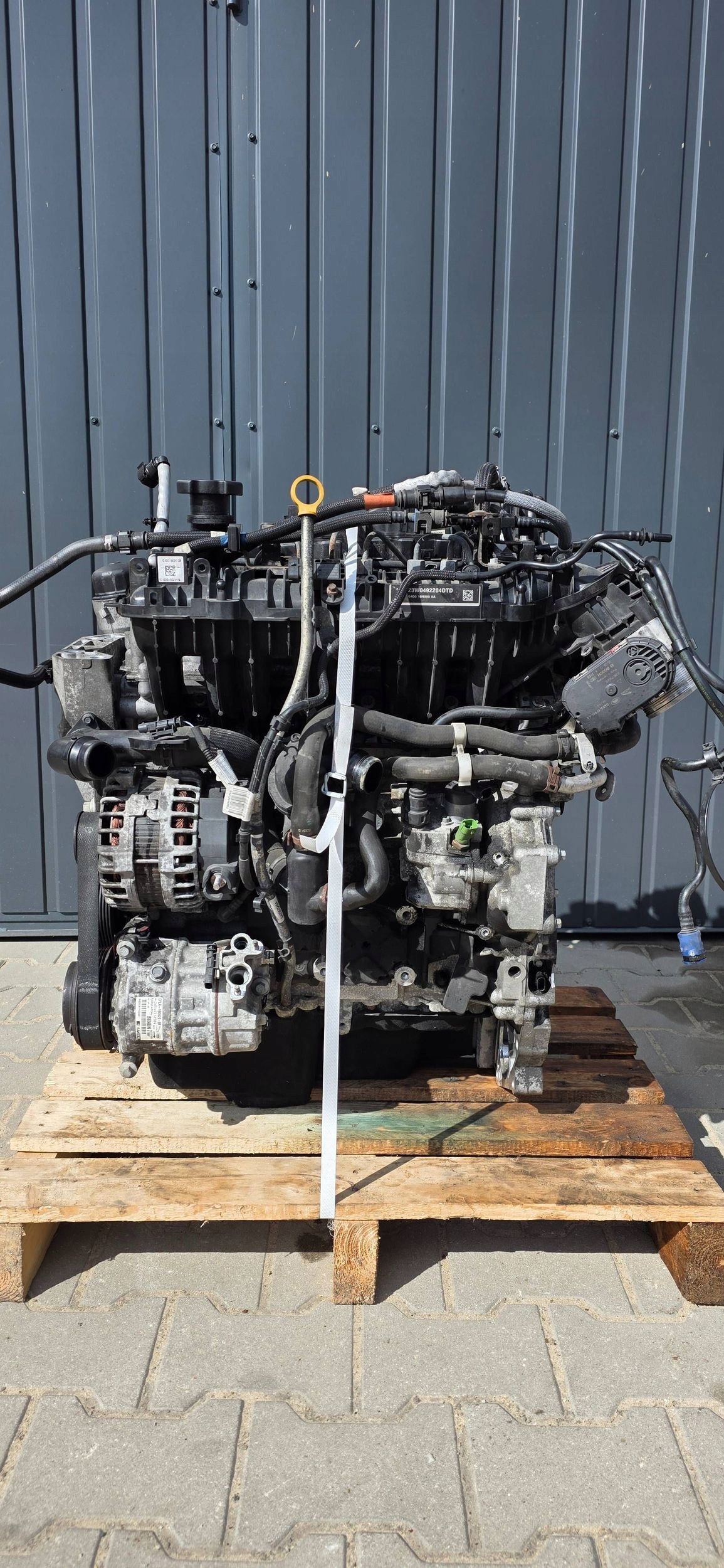 Moteur 204DTD(AJ21D4) — vue 2