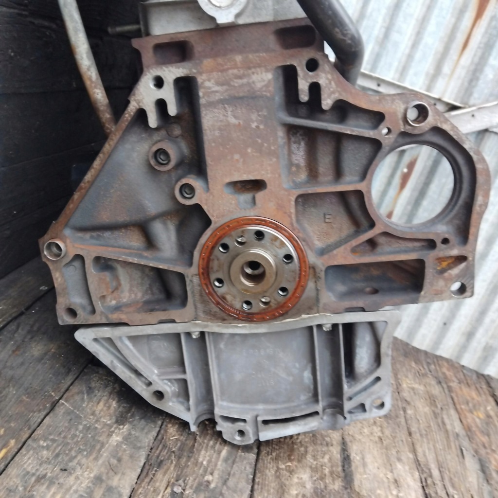 Moteur Y 16 XE — vue 5