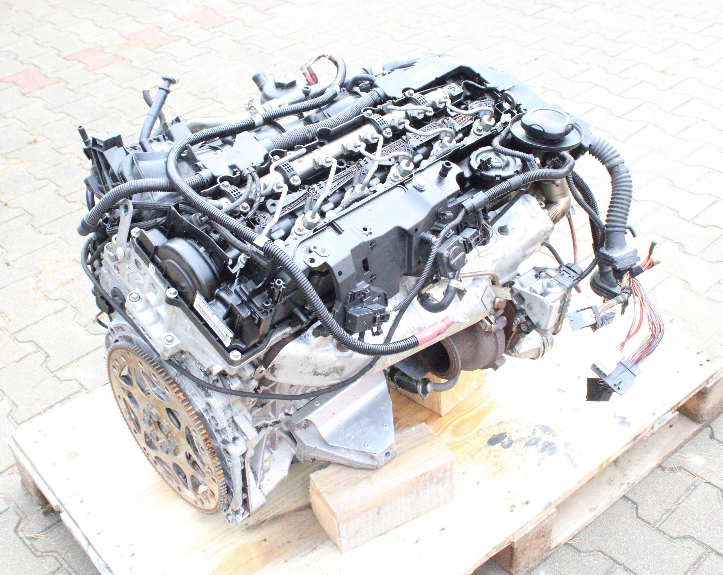 Moteur N57 D30 A — vue 4