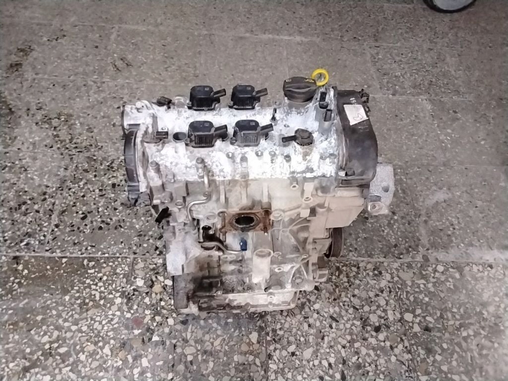 Moteur CZDA — vue 1