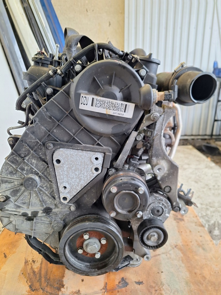 Moteur A 17 DTS — vue 3