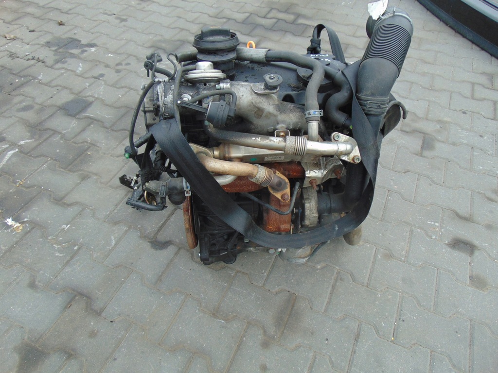 Moteur AUY — vue 3