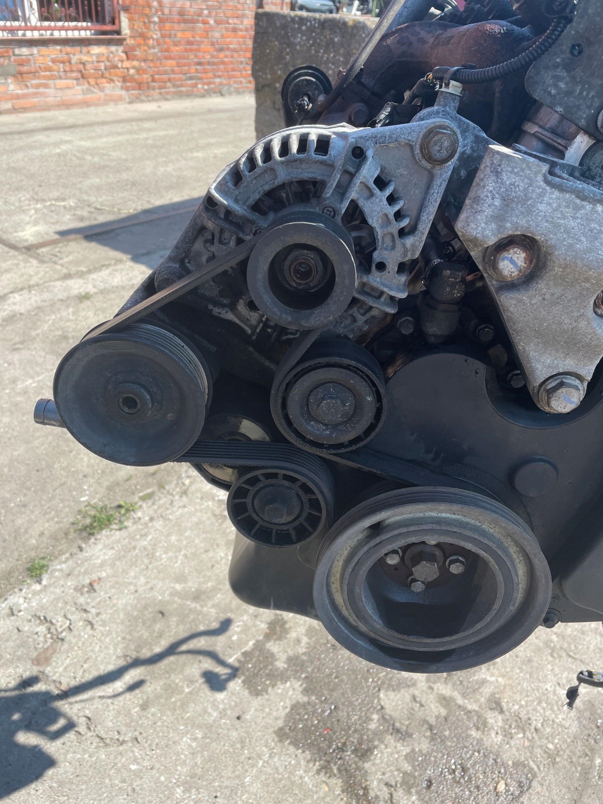 Moteur F1AE0481D — vue 2