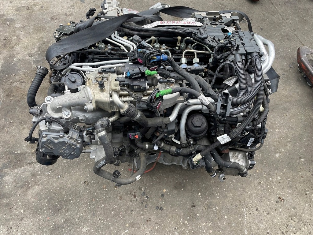 Moteur B57 D30 B — vue 3