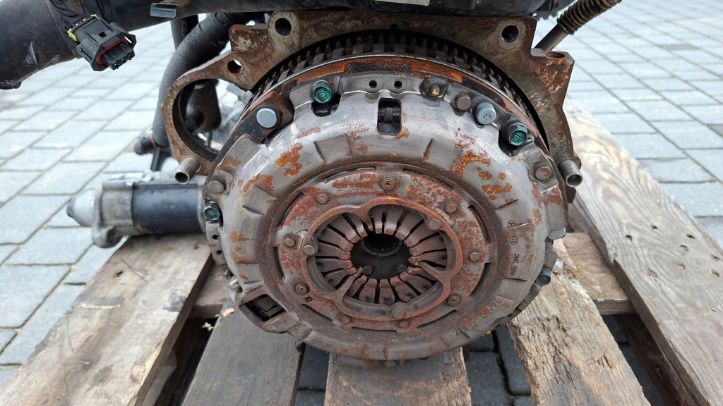 Moteur D 4164 T — vue 4