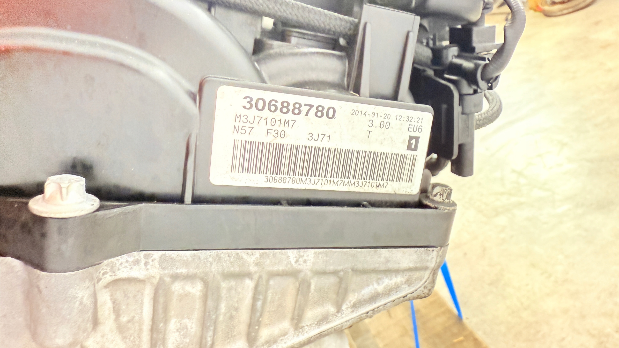 Moteur N57 D30 B — vue 9