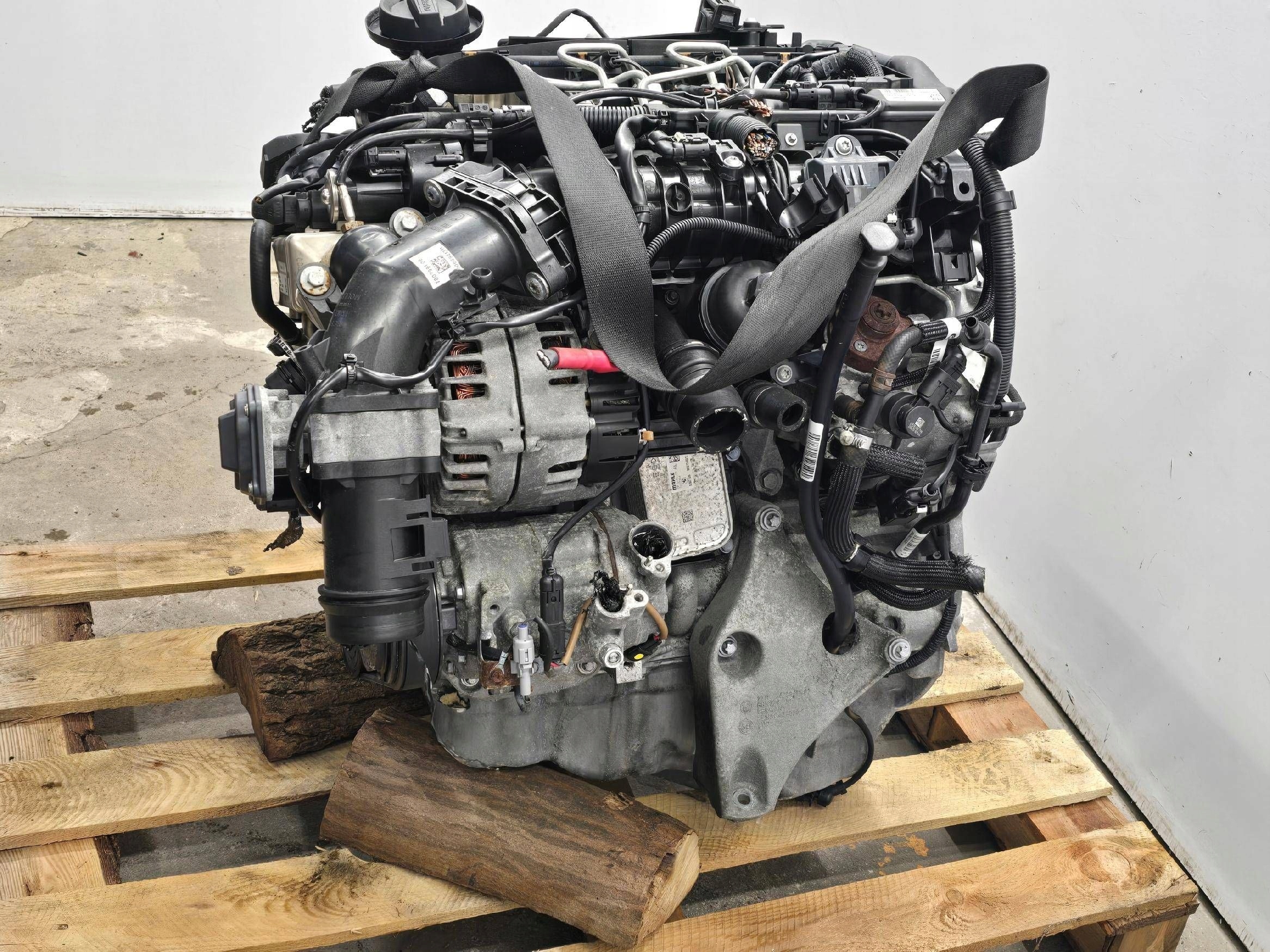 Moteur N47 D20 C — vue 2