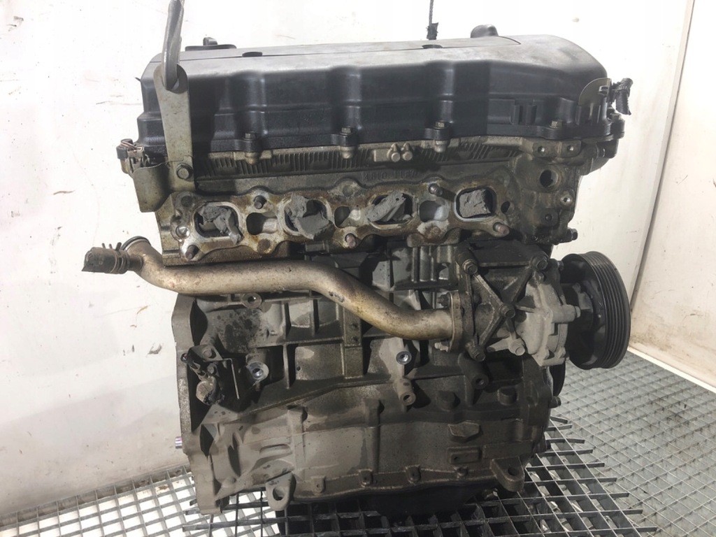 Moteur 4B10 — vue 2