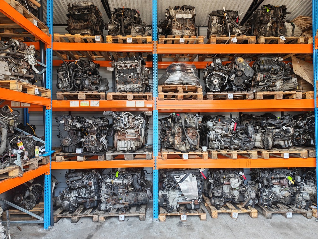 Moteur M9R 808 — vue 3