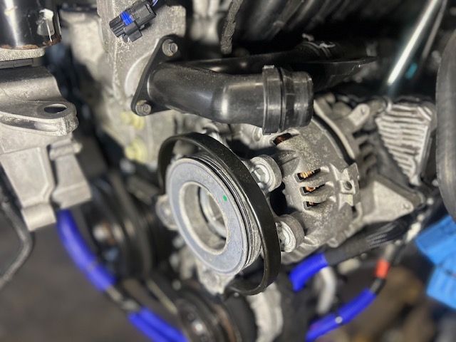 Moteur 204DTD(AJ20D4) — vue 2